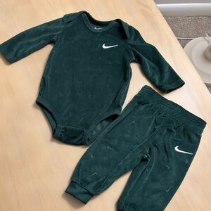 NWOT Nike Velour Track set